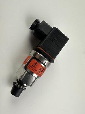 B240600000249 Sensor de pressão